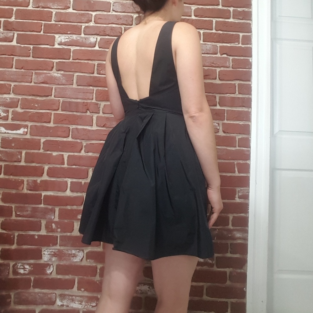 REDUCED BCBG DRESS!!! - Picture 4 of 7